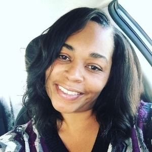 Meet your Posher, Tanisha